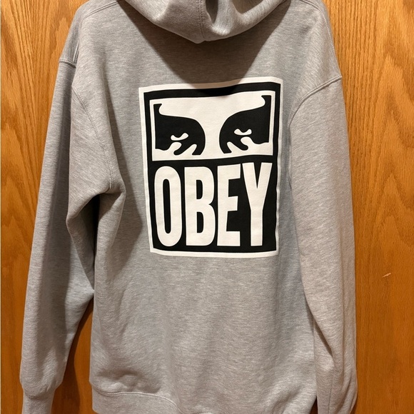 Obey Hoodie - Picture 1 of 5